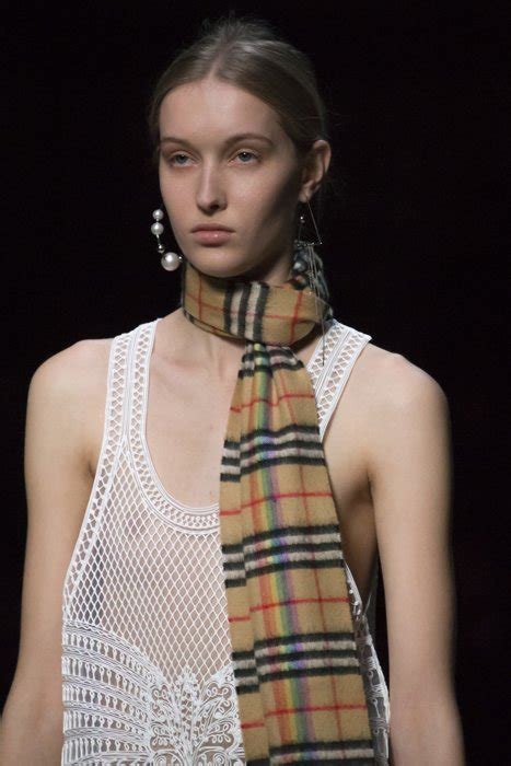 burberry 披肩|burberry scarf.